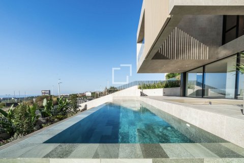 Villa in Teia, Barcelona, Spain 4 bedrooms, 611 sq.m. No. 150360