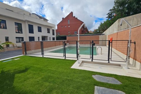 Townhouse for sale Pozuelo de Alarcon, Madrid, Spain 5 bedrooms, 293.3 sq.m. No. 107587 - photo 4