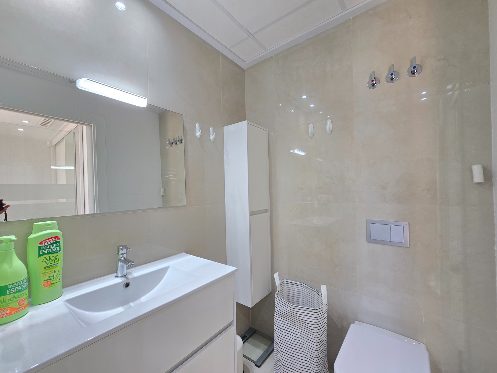 Villa en Alicante, España 3 dormitorios, 107 m2 No. 173860