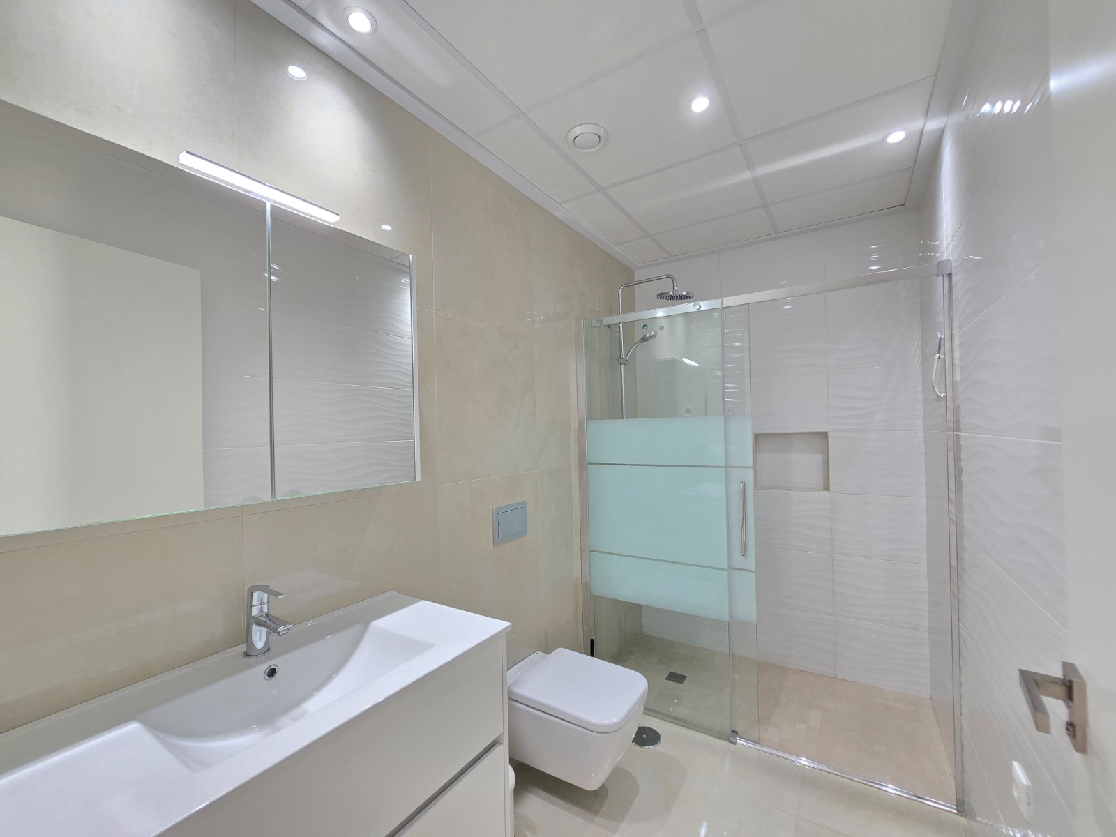 Villa en Alicante, España 3 dormitorios, 107 m2 No. 173860