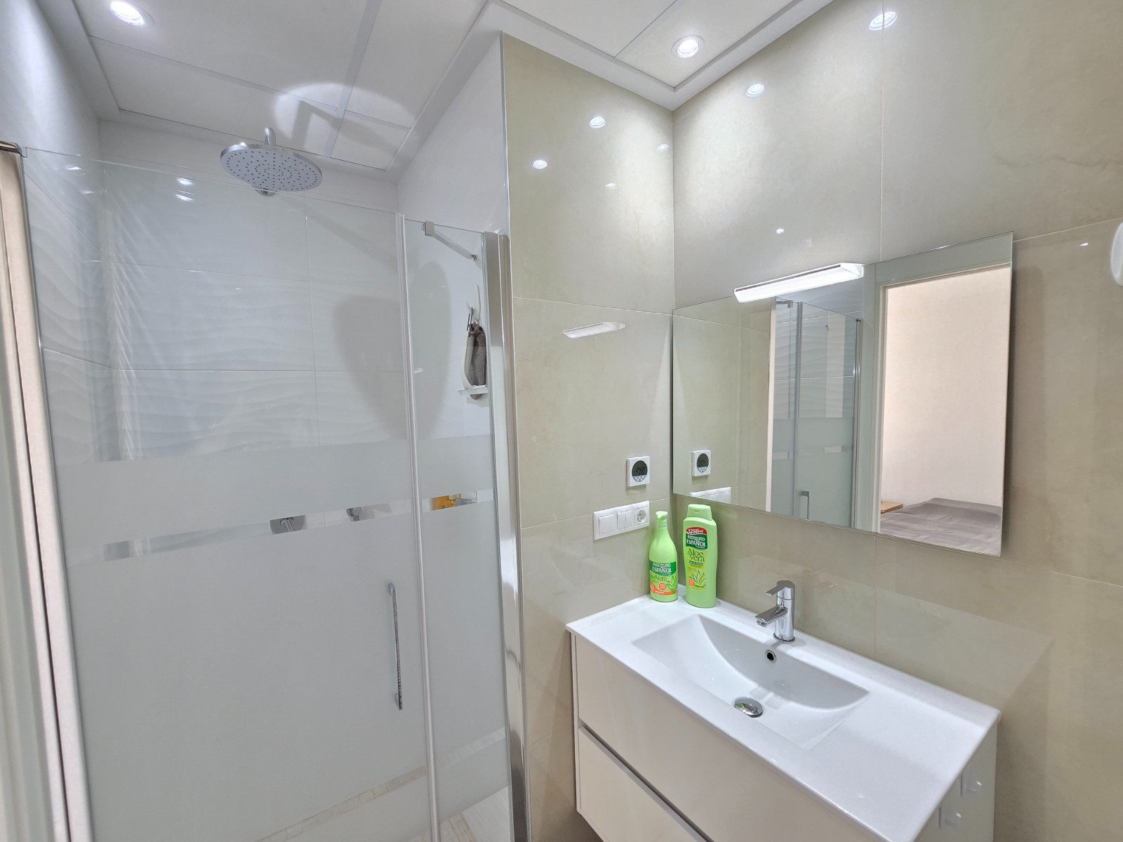 Villa en Alicante, España 3 dormitorios, 107 m2 No. 173860