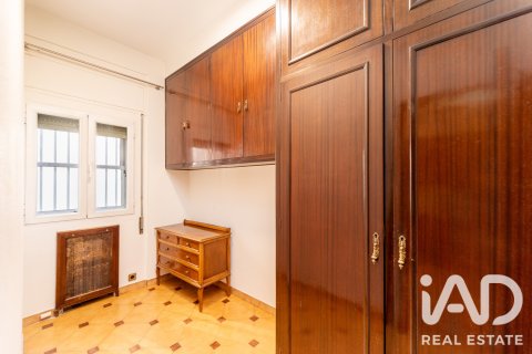 Apartament w Madrid, Hiszpania 5 sypialni, 201 mkw. nr 187686 – zdjęcie 27