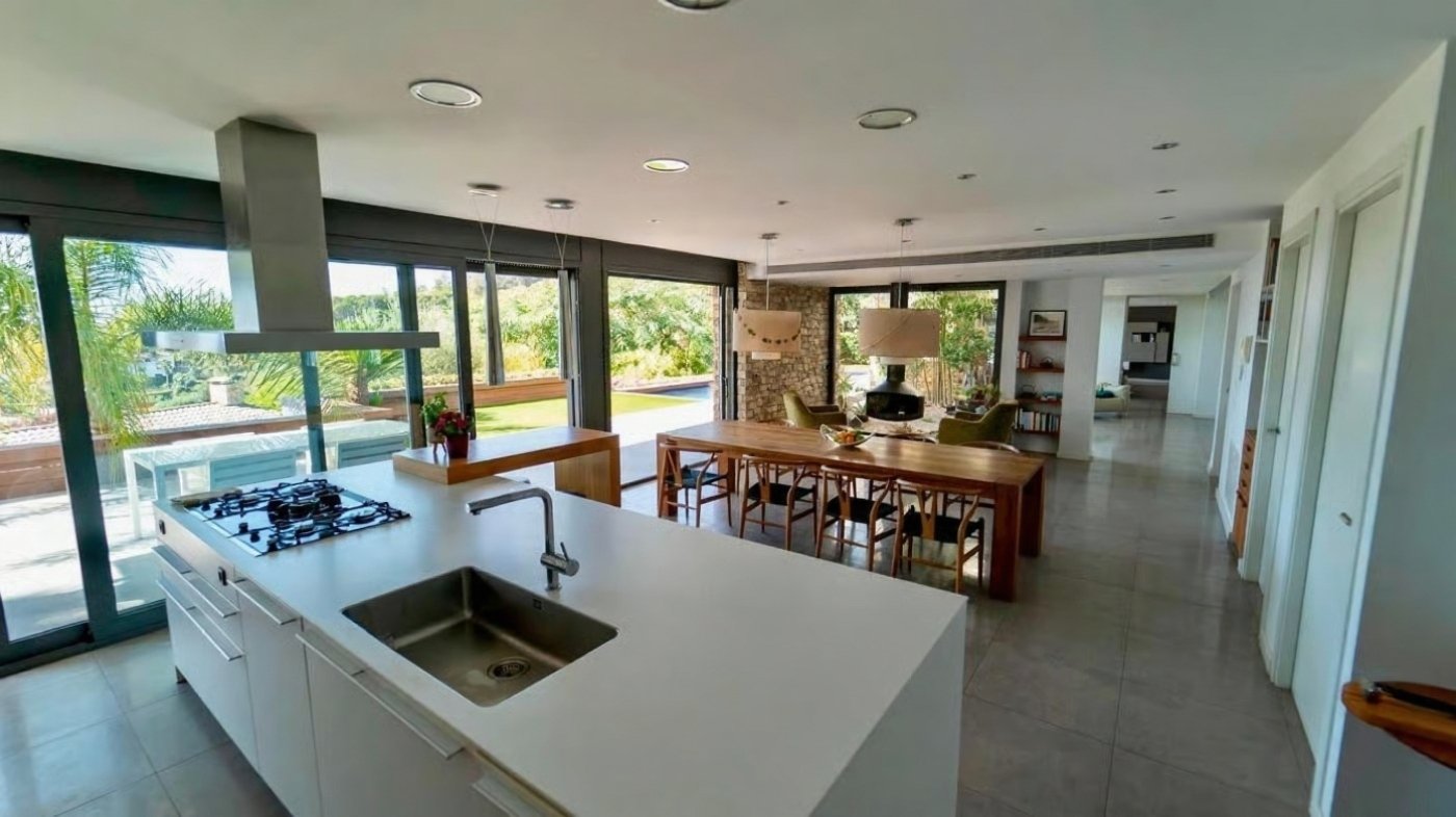 Talo Blanes, Girona, Espanja 5 makuuhuonetta, 507 m2 No. 141412