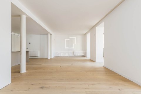 Apartament w Barcelona, Hiszpania 2 sypialnie, 150 mkw. nr 150892 – zdjęcie 5