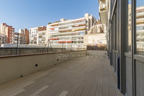 Apartament w Barcelona, Hiszpania 2 sypialnie, 150 mkw. nr 150892 – zdjęcie 26