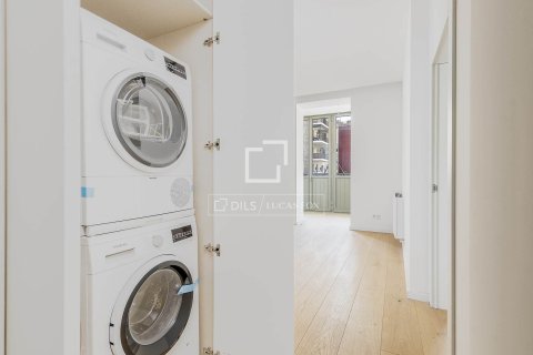 Apartament w Barcelona, Hiszpania 2 sypialnie, 150 mkw. nr 150892 – zdjęcie 21