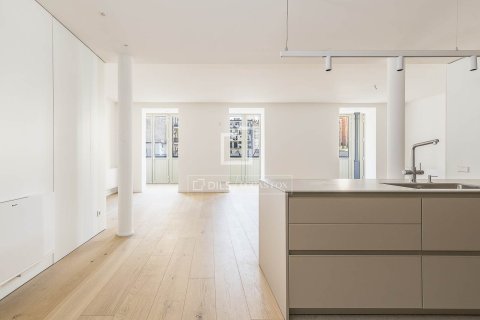 Apartament w Barcelona, Hiszpania 2 sypialnie, 150 mkw. nr 150892 – zdjęcie 10