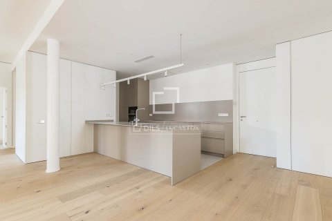 Apartament w Barcelona, Hiszpania 2 sypialnie, 150 mkw. nr 150892 – zdjęcie 8