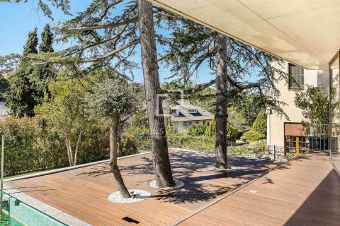 Villa till salu i Sant Cugat Del Valles, Barcelona, Spanien 6 sovrum, 600 kvm. Nr. 150888 - foto 20