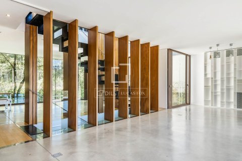 Villa till salu i Sant Cugat Del Valles, Barcelona, Spanien 6 sovrum, 600 kvm. Nr. 150888 - foto 11