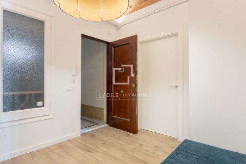 Apartament w Barcelona, Hiszpania 3 sypialnie, 125 mkw. nr 150893 – zdjęcie 28