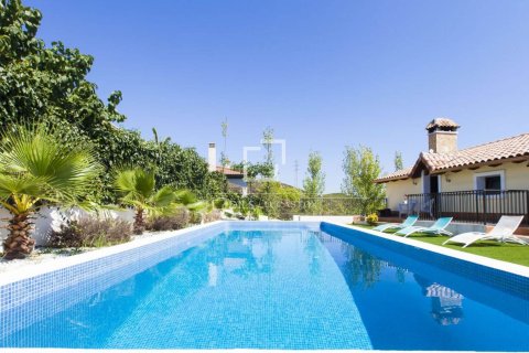Villa in Sitges, Barcelona, Spain 6 bedrooms, 422 sq.m. No. 150894
