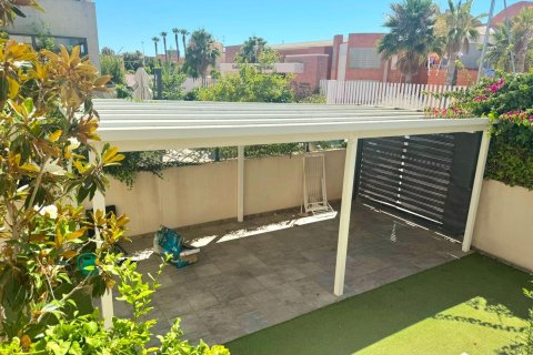 House for sale in Torrevieja, Alicante, Spain 3 bedrooms, 109 sq.m. No. 195239 - photo 5