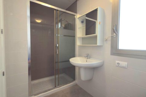 House for sale in Torrevieja, Alicante, Spain 3 bedrooms, 109 sq.m. No. 195239 - photo 22