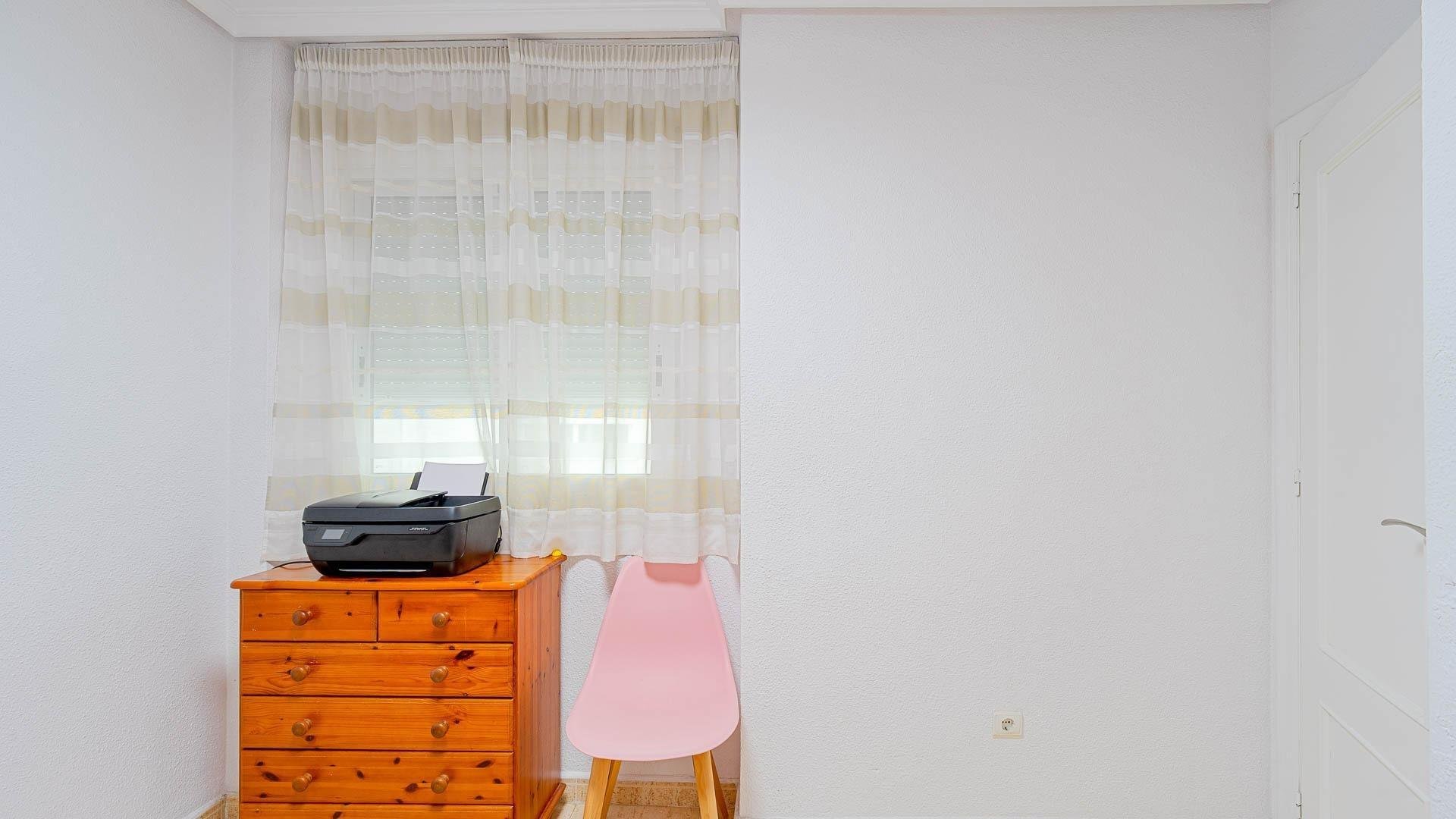 Appartamento a Torrevieja, Alicante, Spagna 2 camere da letto, 65 mq. N° 195240