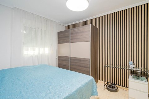 Appartamento in vendita a Torrevieja, Alicante, Spagna 2 camere da letto, 65 mq. N° 195240 - foto 3