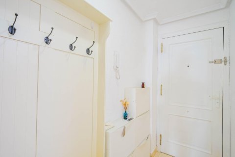 Appartamento in vendita a Torrevieja, Alicante, Spagna 2 camere da letto, 65 mq. N° 195240 - foto 4