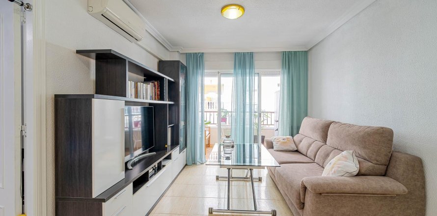 Appartamento a Torrevieja, Alicante, Spagna 2 camere da letto, 65 mq. N° 195240