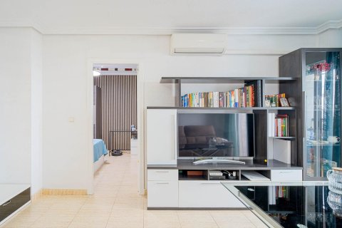 Appartamento in vendita a Torrevieja, Alicante, Spagna 2 camere da letto, 65 mq. N° 195240 - foto 19