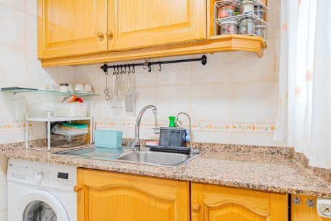 Appartamento in vendita a Torrevieja, Alicante, Spagna 2 camere da letto, 65 mq. N° 195240 - foto 16