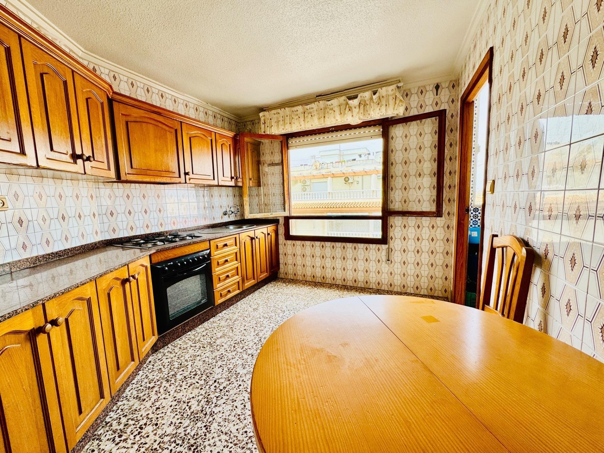Penthouse in Torrevieja, Alicante, Spain 3 bedrooms, 112 sq.m. No. 195237