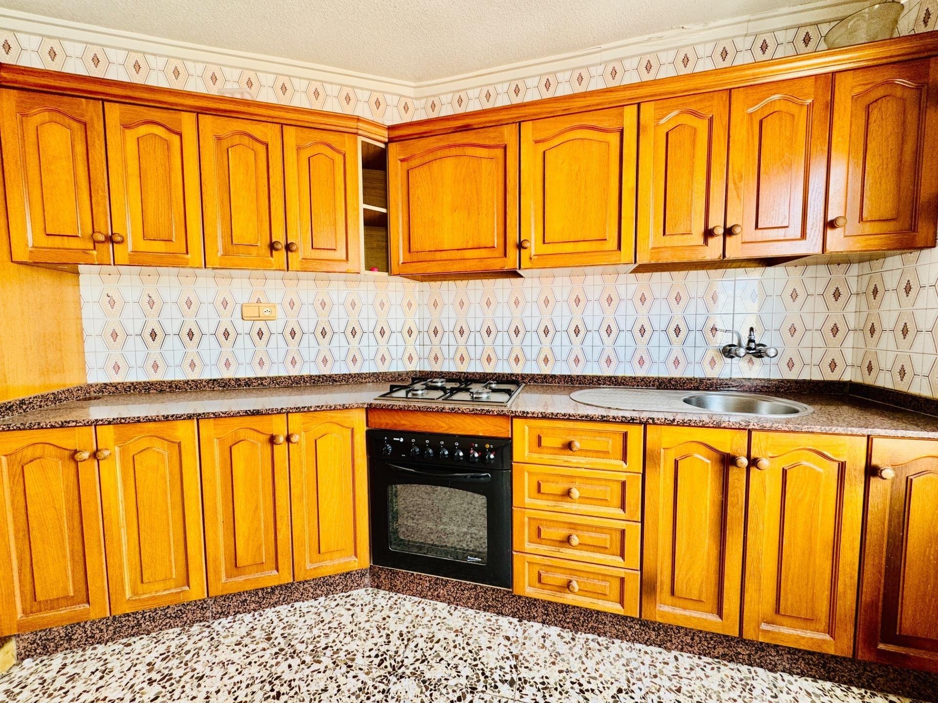 Penthouse in Torrevieja, Alicante, Spain 3 bedrooms, 112 sq.m. No. 195237