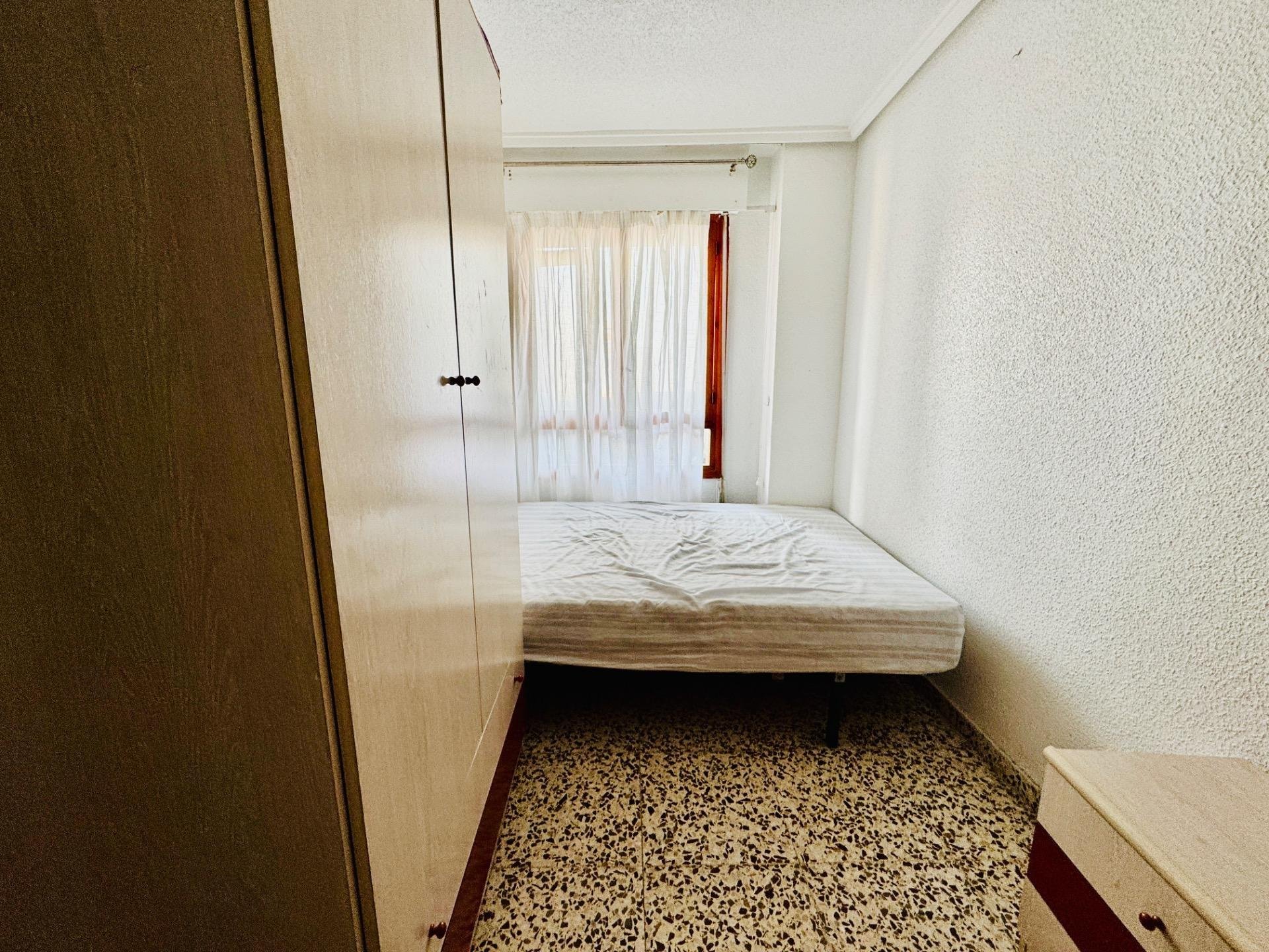 Penthouse in Torrevieja, Alicante, Spain 3 bedrooms, 112 sq.m. No. 195237