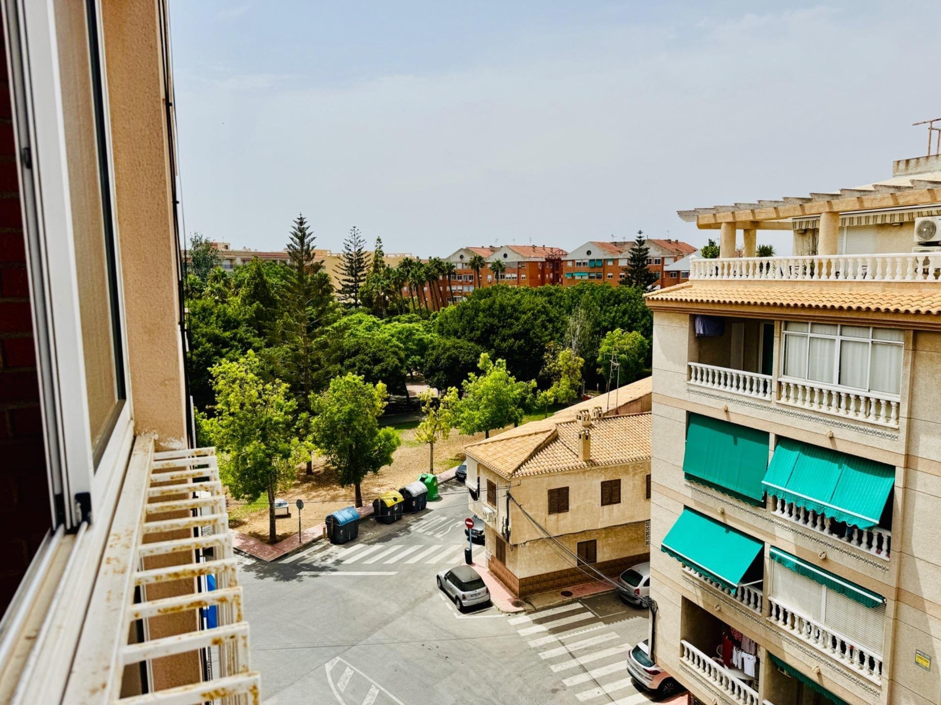 Penthouse in Torrevieja, Alicante, Spain 3 bedrooms, 112 sq.m. No. 195237
