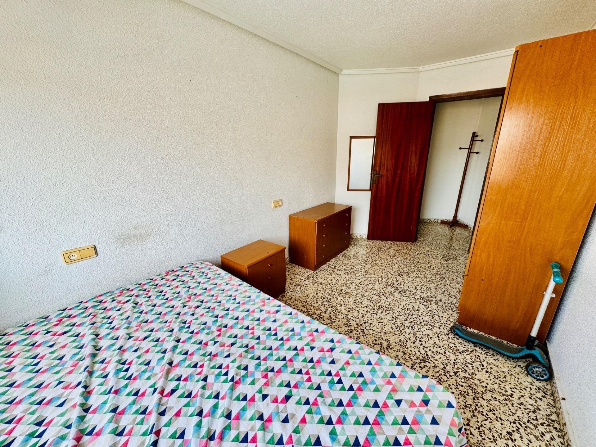 Penthouse in Torrevieja, Alicante, Spain 3 bedrooms, 112 sq.m. No. 195237