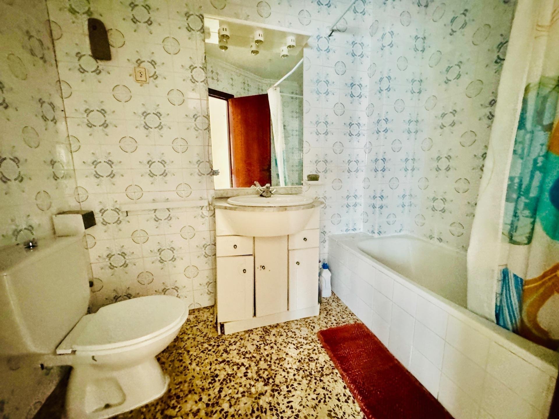 Penthouse in Torrevieja, Alicante, Spain 3 bedrooms, 112 sq.m. No. 195237