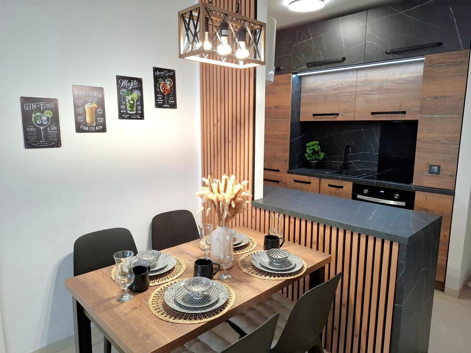 Apartamento en Torrevieja, Alicante, España 2 dormitorios, 65 m2 No. 195241