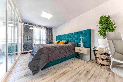 Penthäuser zum Verkauf in Alicante, Spanien 5 Schlafzimmer, 253 m2 Nr. 177537 - Foto 15
