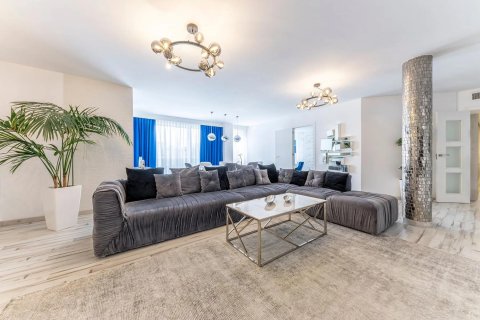 Penthäuser zum Verkauf in Alicante, Spanien 5 Schlafzimmer, 253 m2 Nr. 177537 - Foto 10