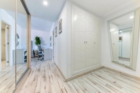 Penthäuser zum Verkauf in Alicante, Spanien 5 Schlafzimmer, 253 m2 Nr. 177537 - Foto 27