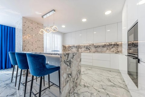 Penthäuser zum Verkauf in Alicante, Spanien 5 Schlafzimmer, 253 m2 Nr. 177537 - Foto 13