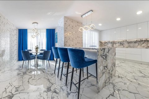 Penthäuser zum Verkauf in Alicante, Spanien 5 Schlafzimmer, 253 m2 Nr. 177537 - Foto 26
