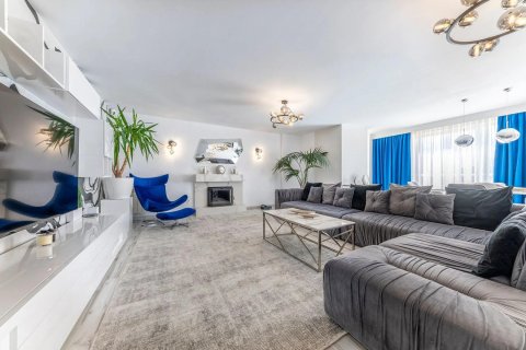 Penthouse for sale in Alicante, Spain 5 bedrooms, 253 sq.m. No. 177537 - photo 30