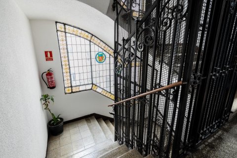 Huoneisto myytävänä Madrid, Espanja, 2 makuuhuonetta, 152 m2 No. 177538 - kuva 5
