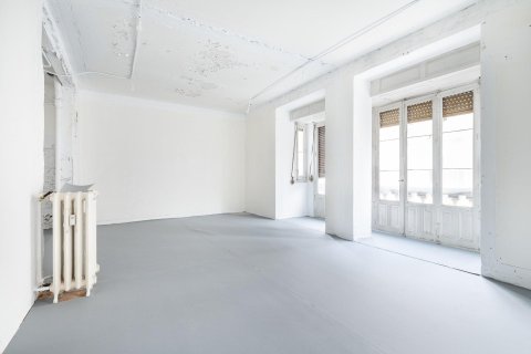 Huoneisto myytävänä Madrid, Espanja, 2 makuuhuonetta, 152 m2 No. 177538 - kuva 16