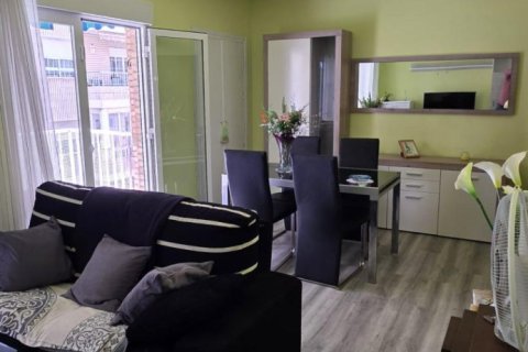 Продажа квартиры в Торревьеха, Аликанте, Испания 3 спальни, №177534 - фото 3