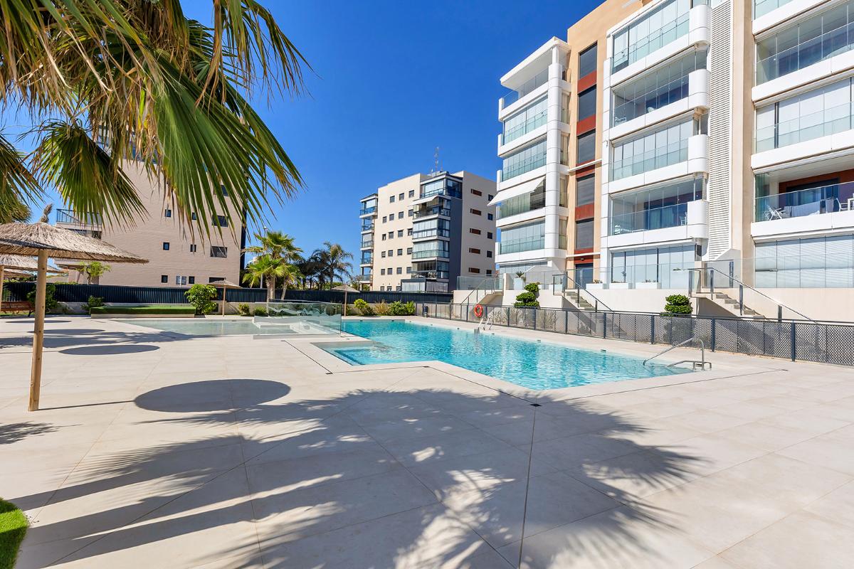 Apartment in Pilar de la Horadada, Alicante, Spain 2 bedrooms, 79 sq.m. No. 101668