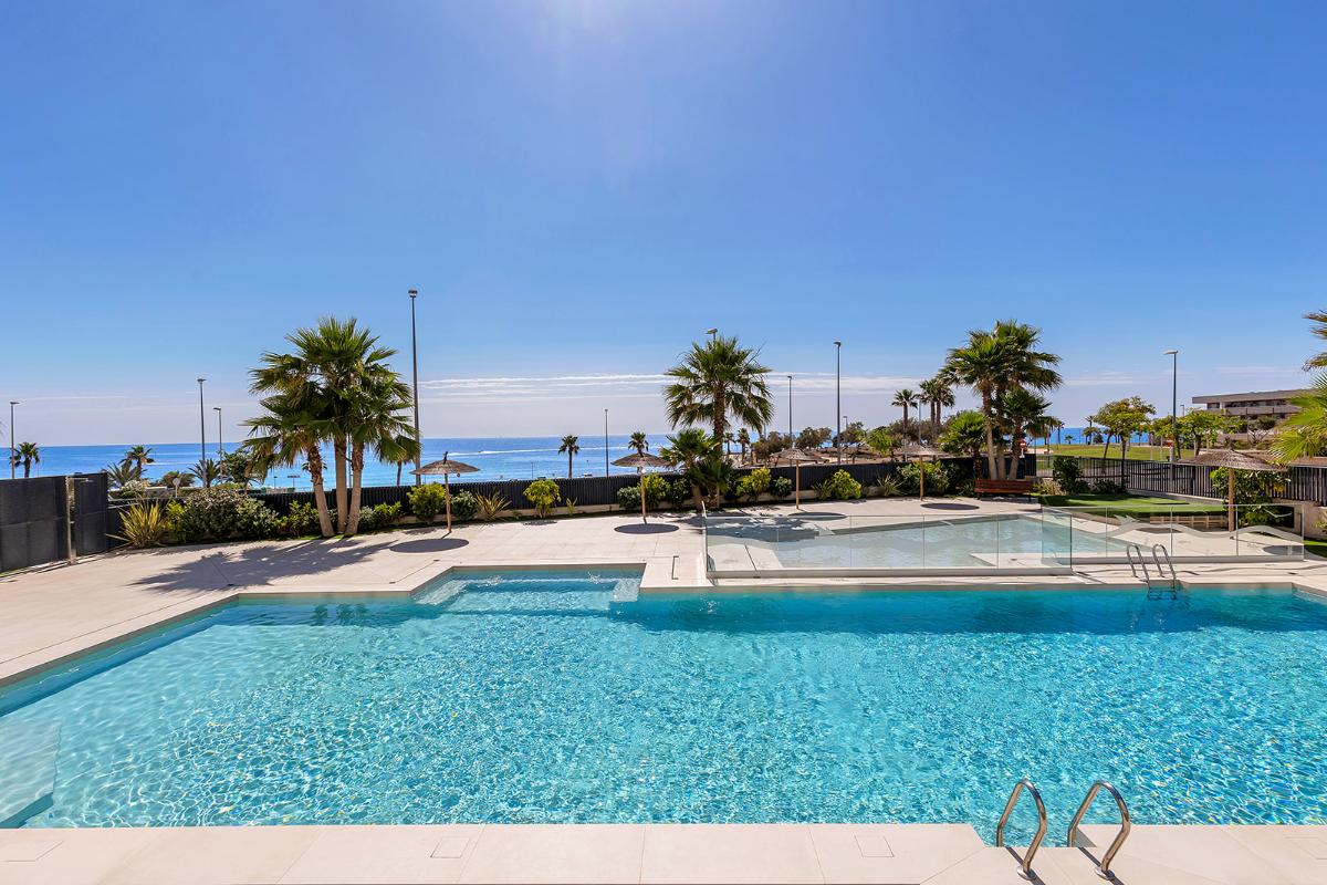 Apartment in Pilar de la Horadada, Alicante, Spain 2 bedrooms, 79 sq.m. No. 101668