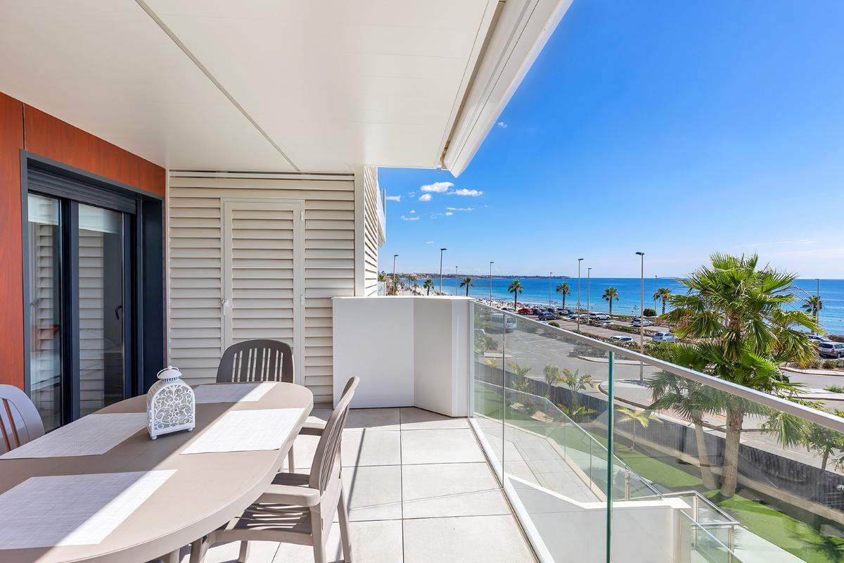 Apartment in Pilar de la Horadada, Alicante, Spain 2 bedrooms, 79 sq.m. No. 101668