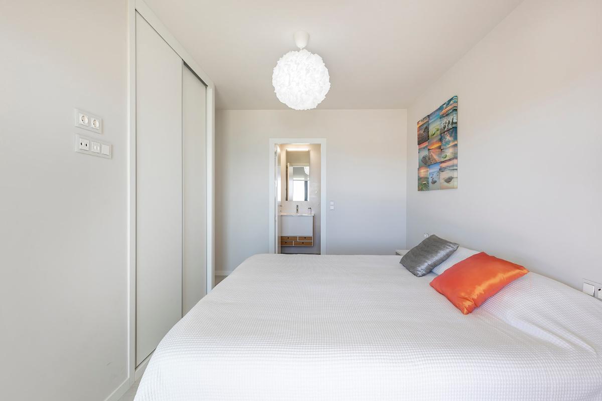 Apartment in Pilar de la Horadada, Alicante, Spain 2 bedrooms, 79 sq.m. No. 101668