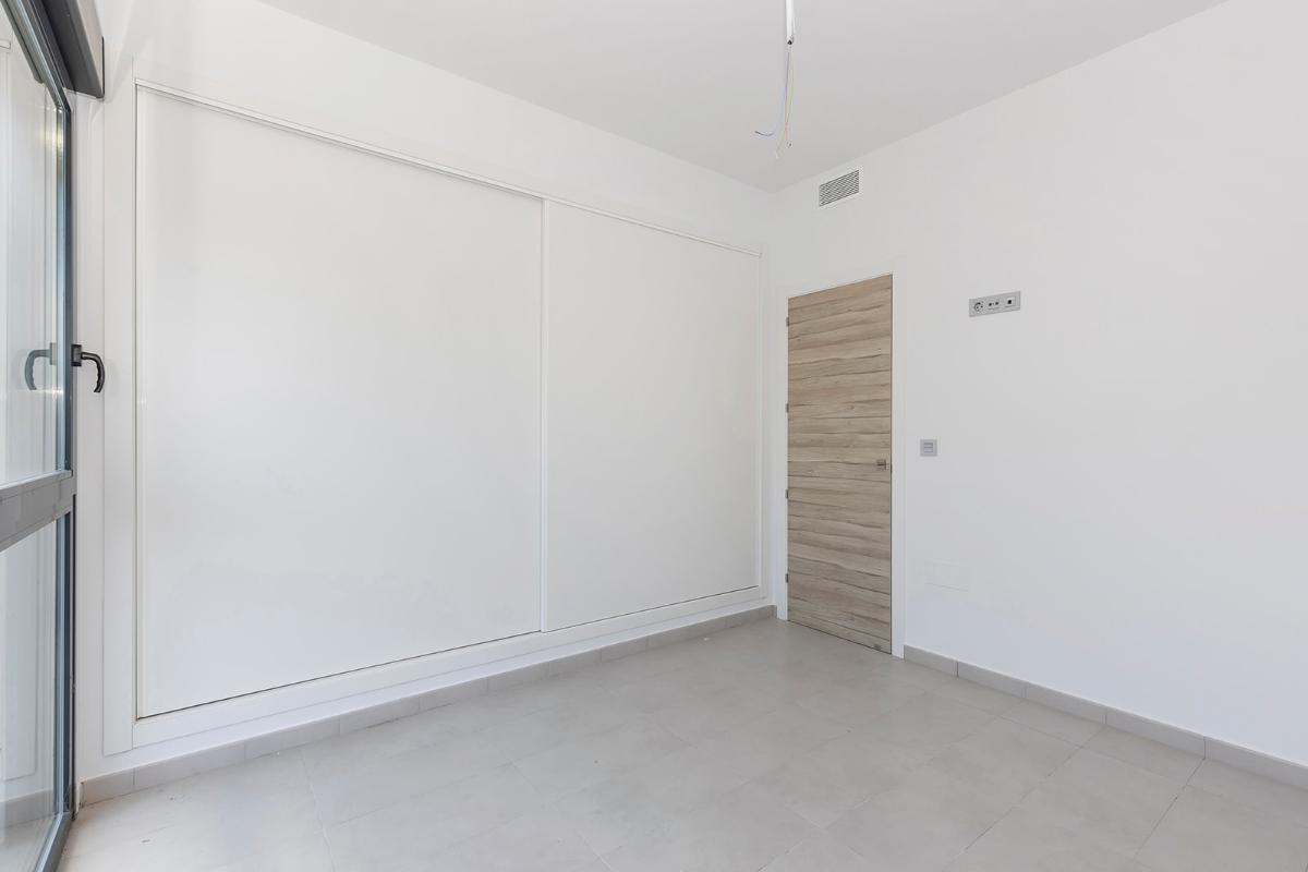 Villa a Orihuela, Alicante, Spagna 3 camere da letto, 140 mq. N° 101669
