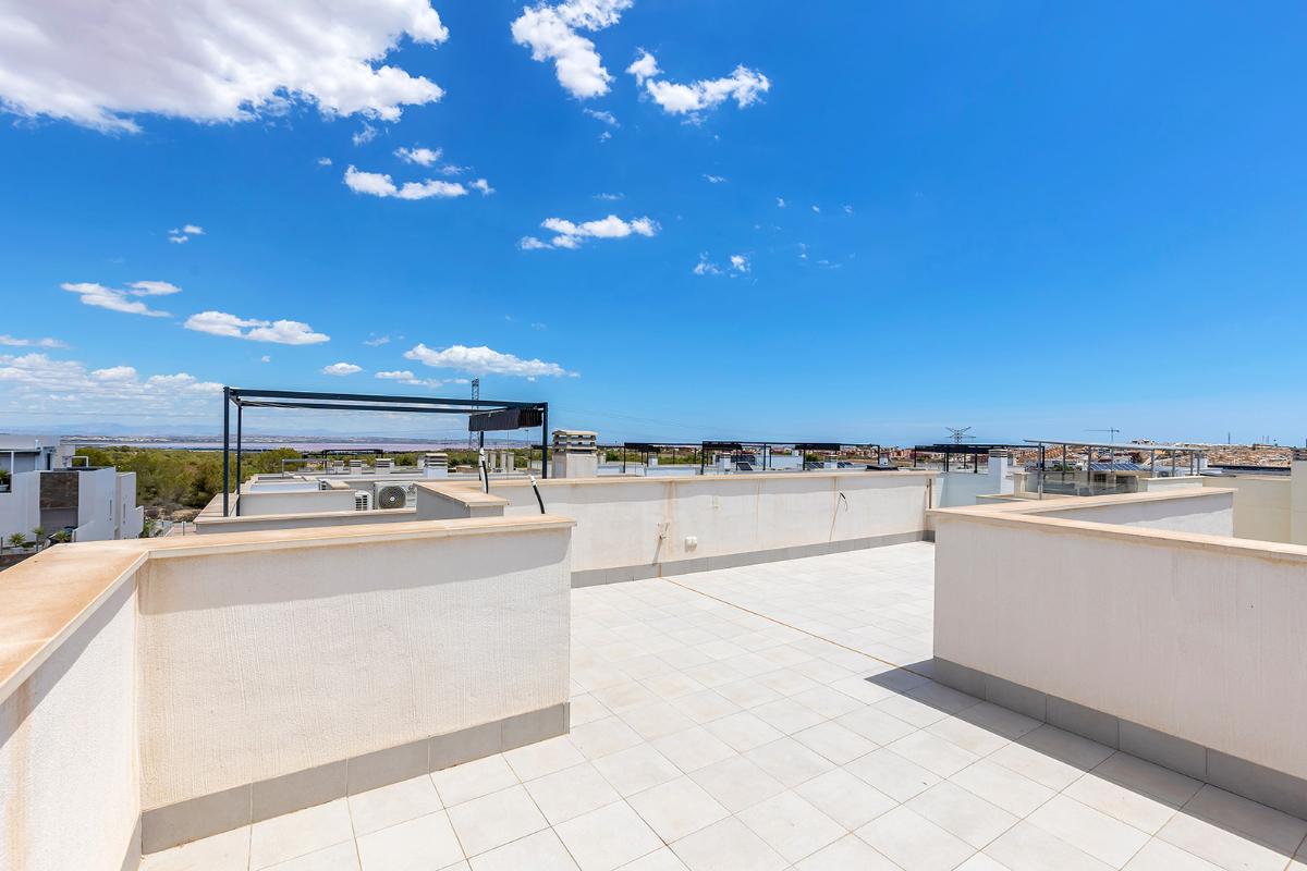 Villa a Orihuela, Alicante, Spagna 3 camere da letto, 140 mq. N° 101669