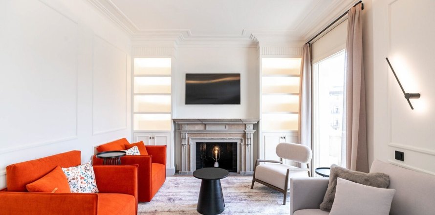 Apartament w Barcelona, Hiszpania 4 sypialnie, nr 141033