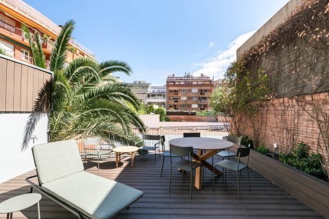 Apartament w Barcelona, Hiszpania 3 sypialnie, nr 141034 – zdjęcie 1