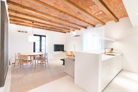 Apartament w Barcelona, Hiszpania 3 sypialnie, nr 141037 – zdjęcie 13