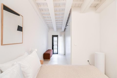 Apartment for rent in Barcelona, Spain 2 bedrooms,  No. 141032 - photo 3